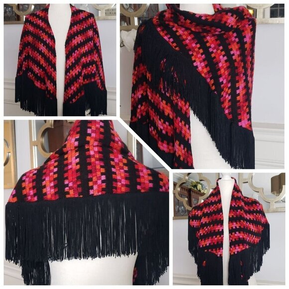 Vintage Handwoven Boho Scarf Cape Wrap Vibrant Geometric Pattern & Black Fringe - Picture 15 of 15